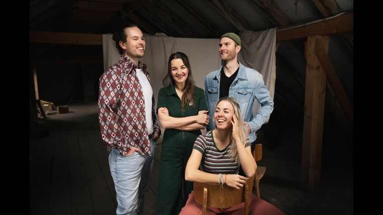 baff! "Immer noch Kinder"